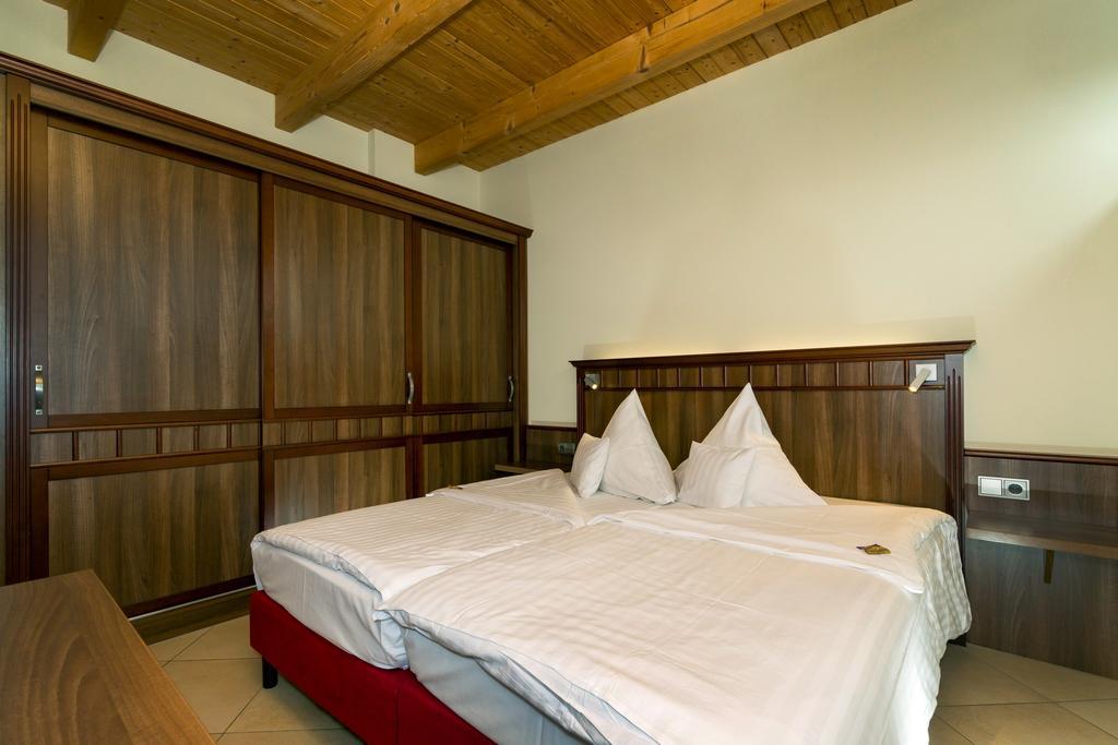 Waldhotel Graal-Mueritz Kültér fotó