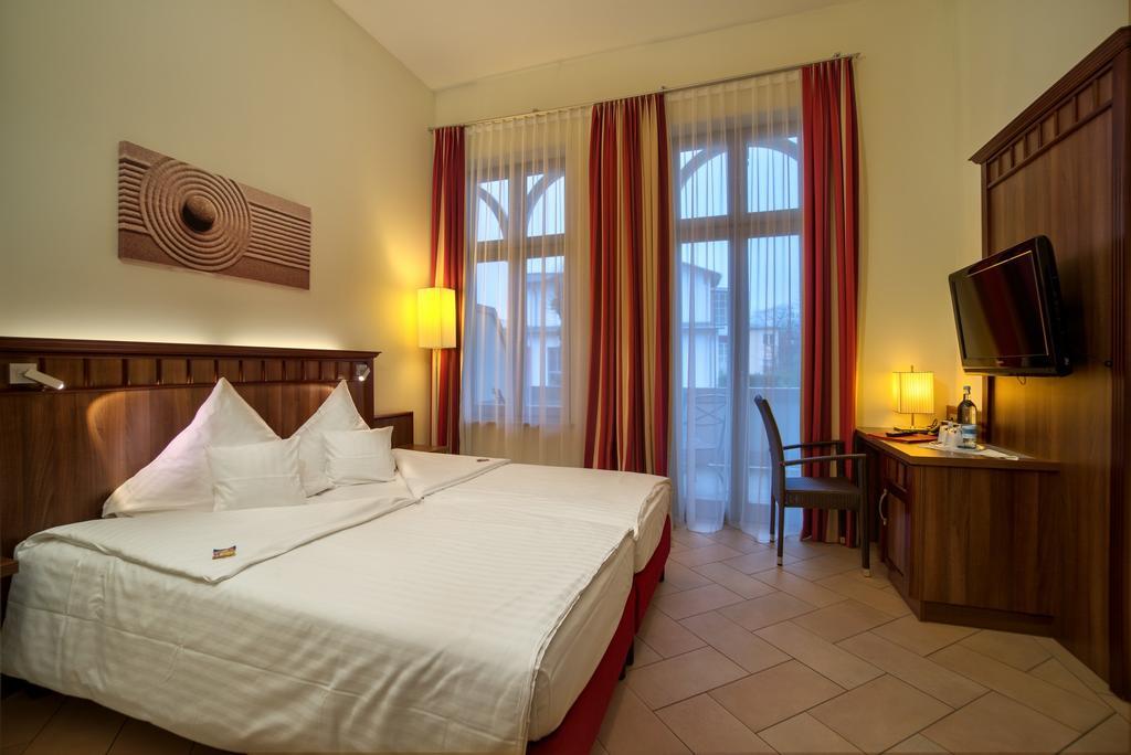 Waldhotel Graal-Mueritz Kültér fotó